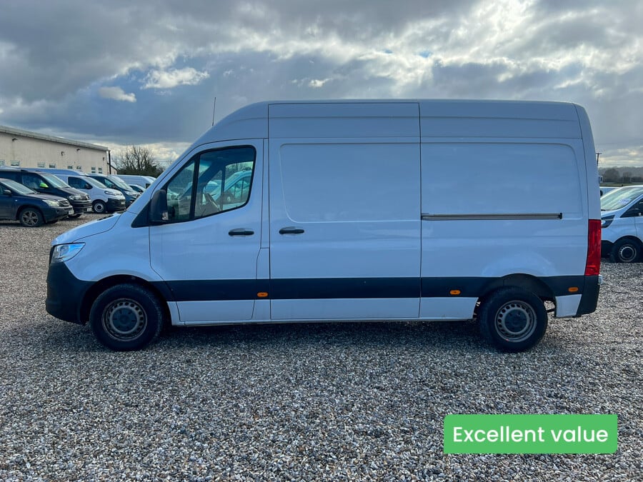 Main listing image - Mercedes-Benz Sprinter