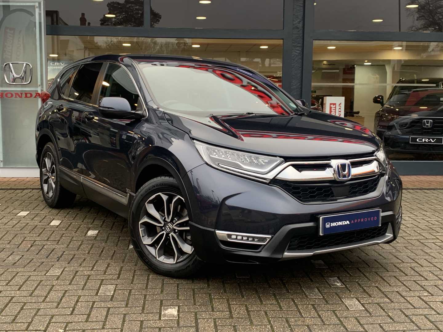 Main listing image - Honda CR-V