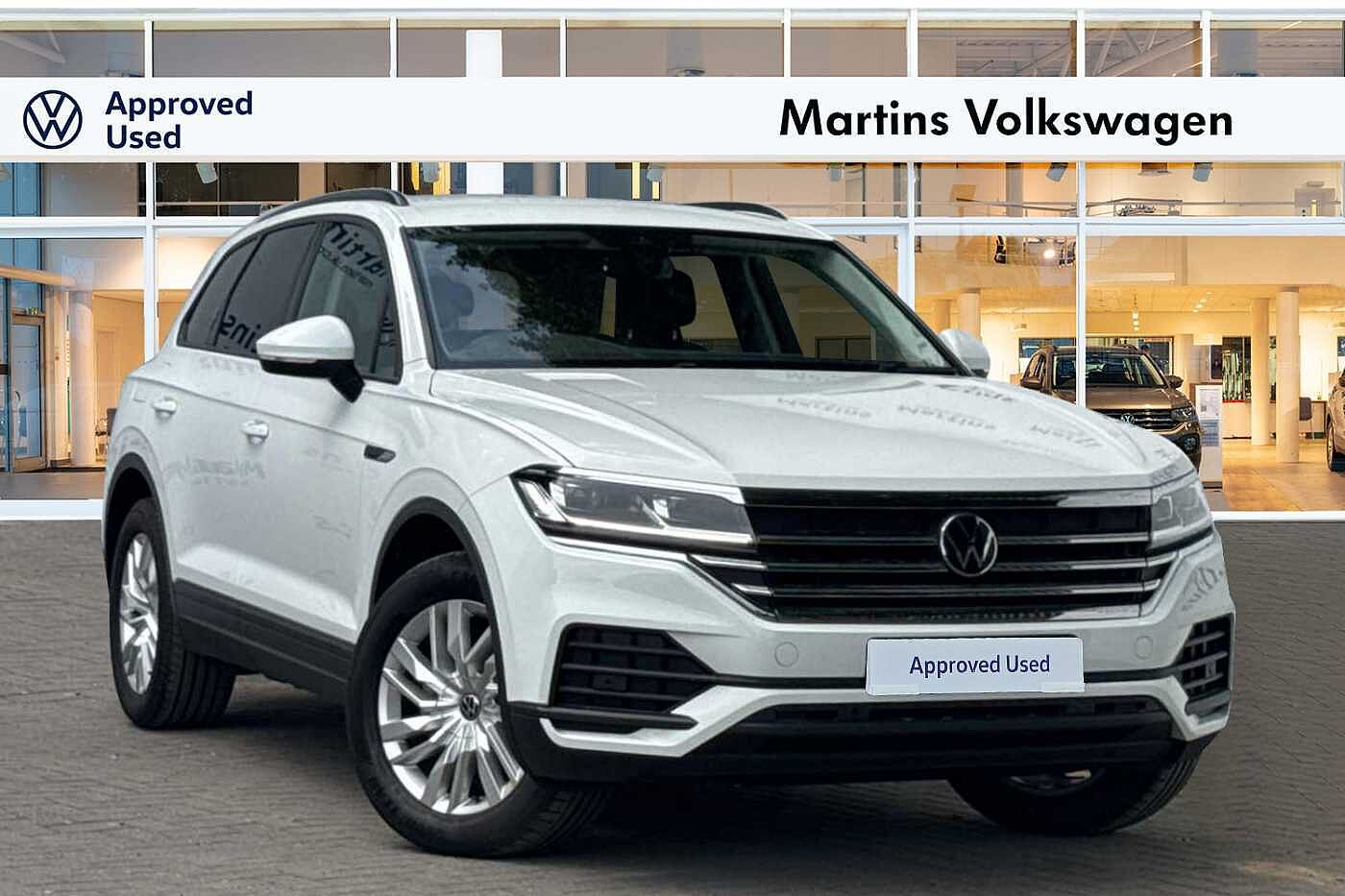 Main listing image - Volkswagen Touareg