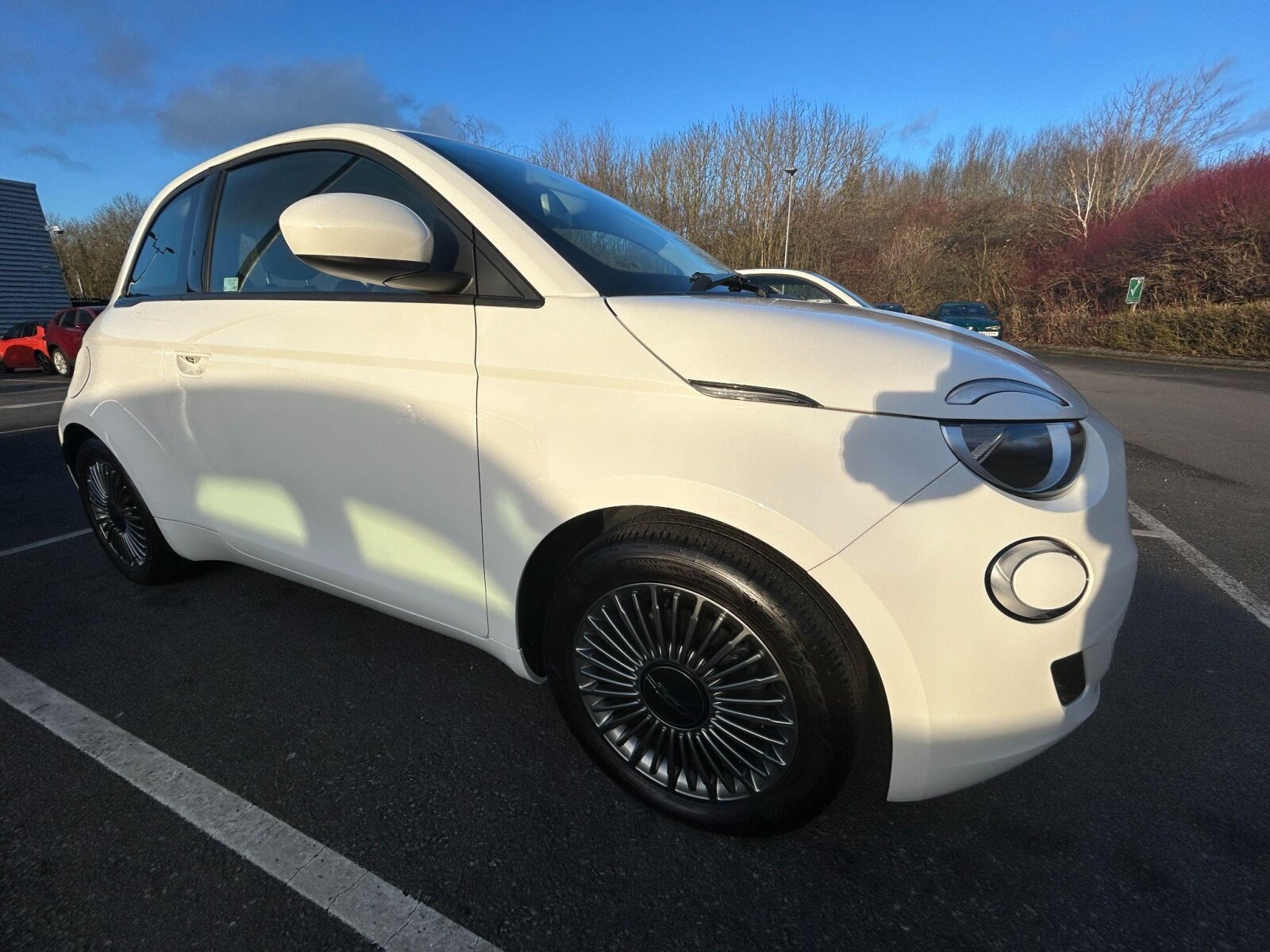Main listing image - Fiat 500 Electric