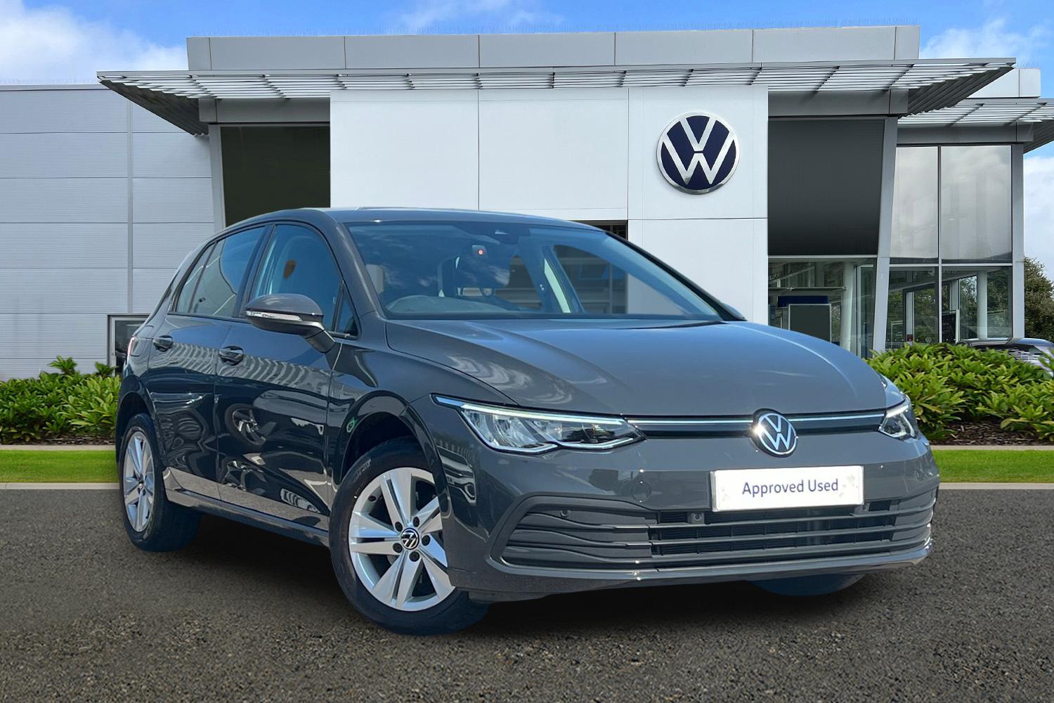 Main listing image - Volkswagen Golf