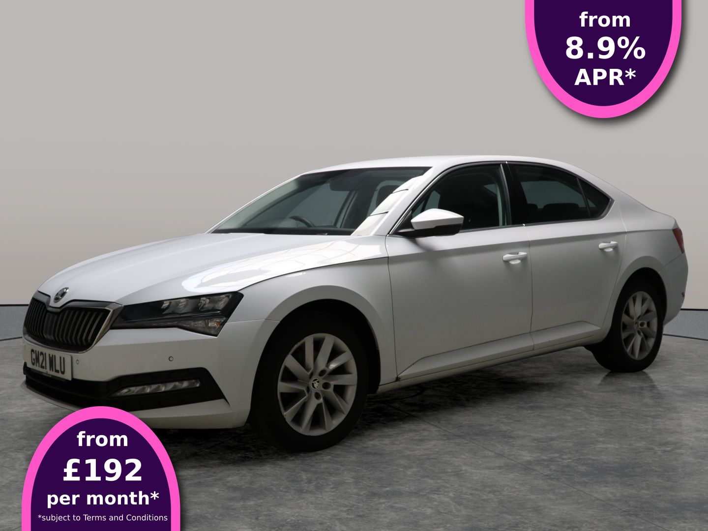 Main listing image - Skoda Superb