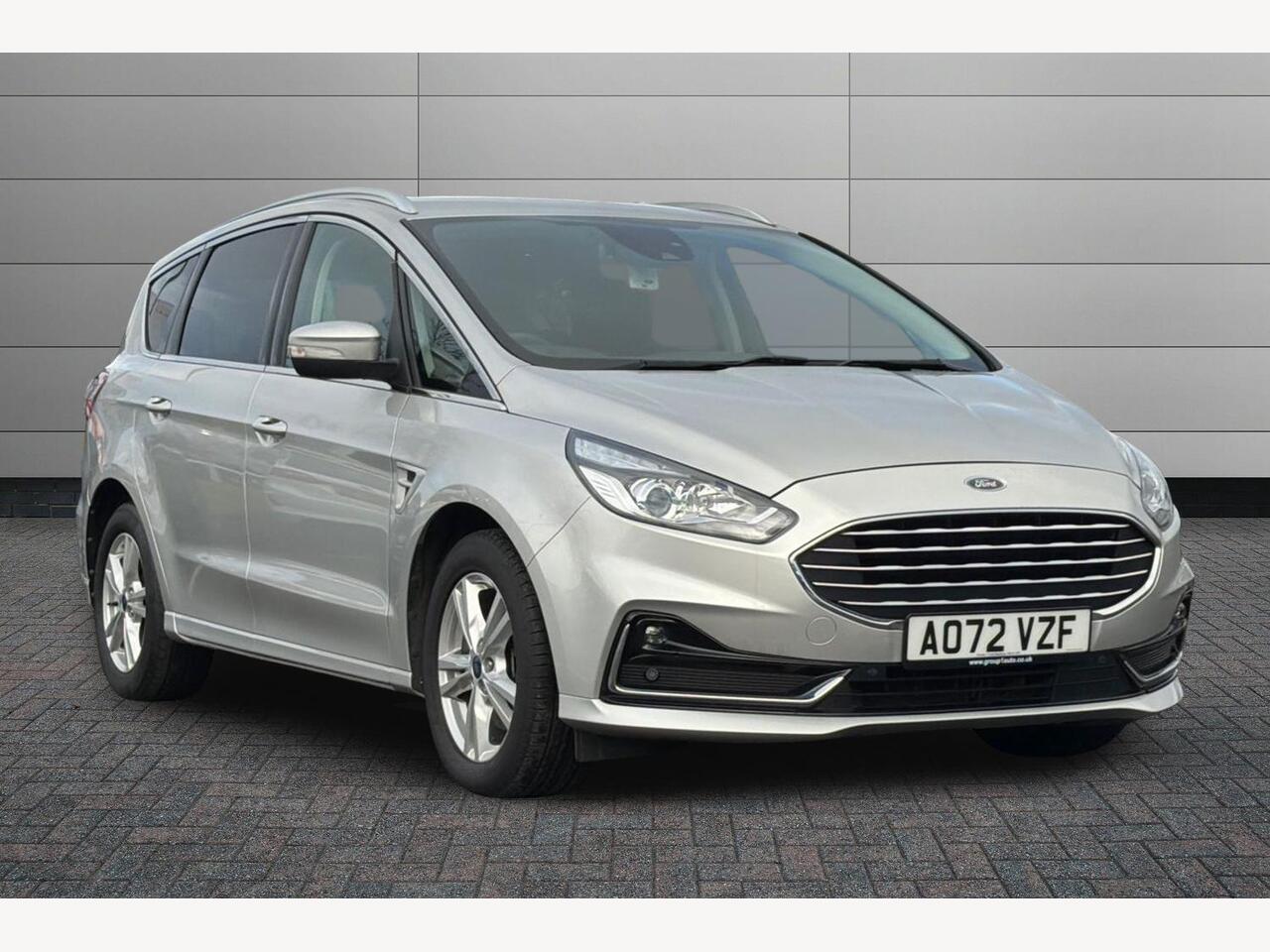 Main listing image - Ford S-MAX