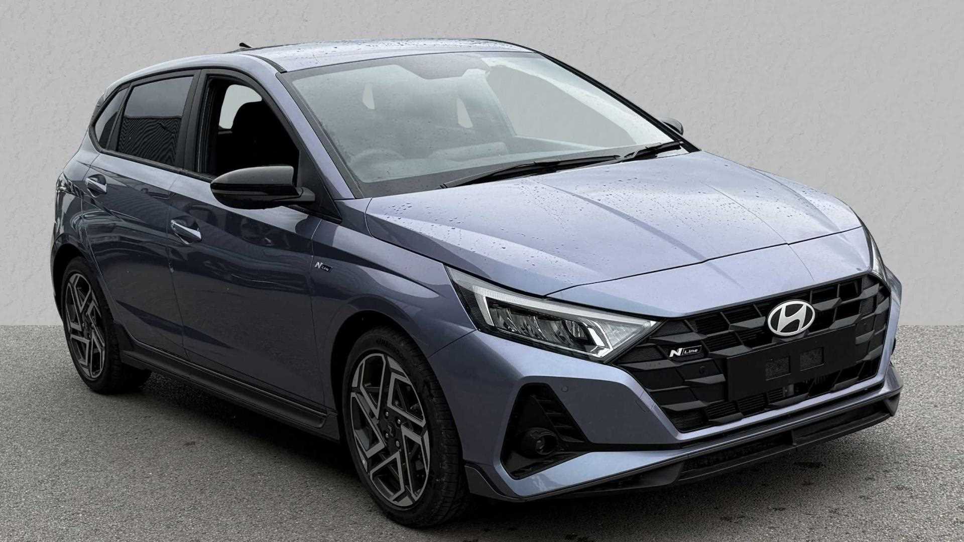Main listing image - Hyundai i20