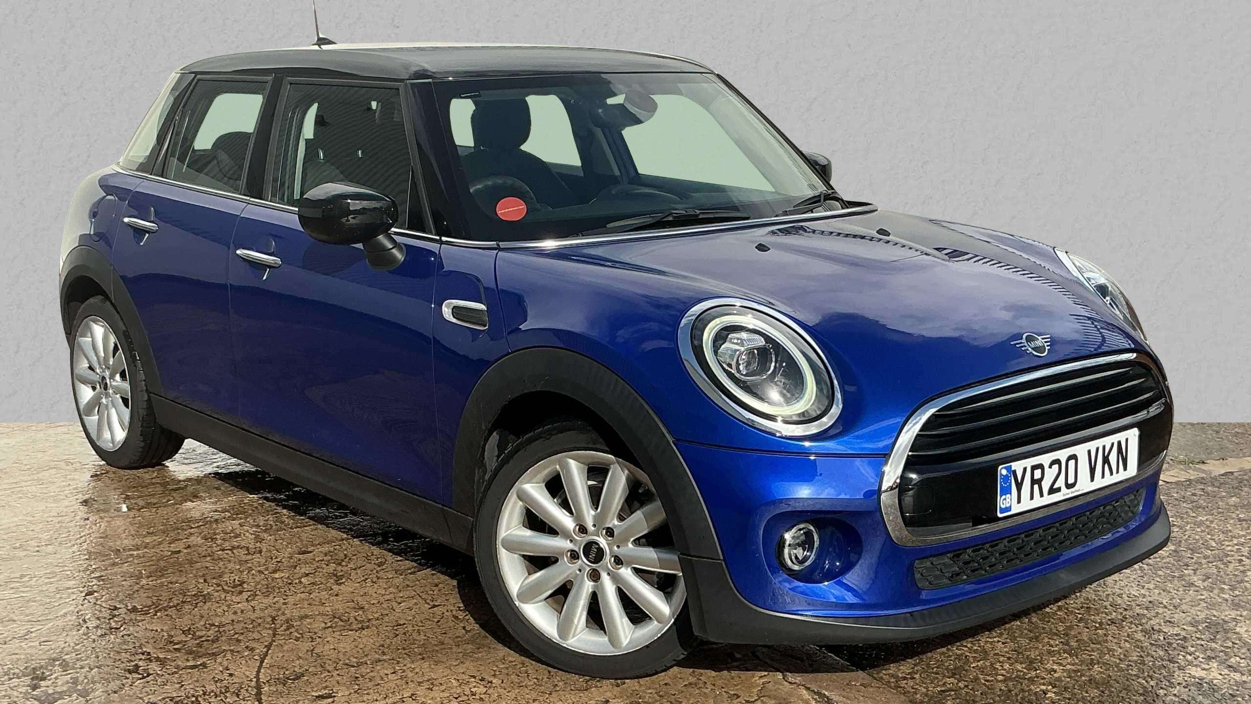 Main listing image - MINI Hatchback 5dr