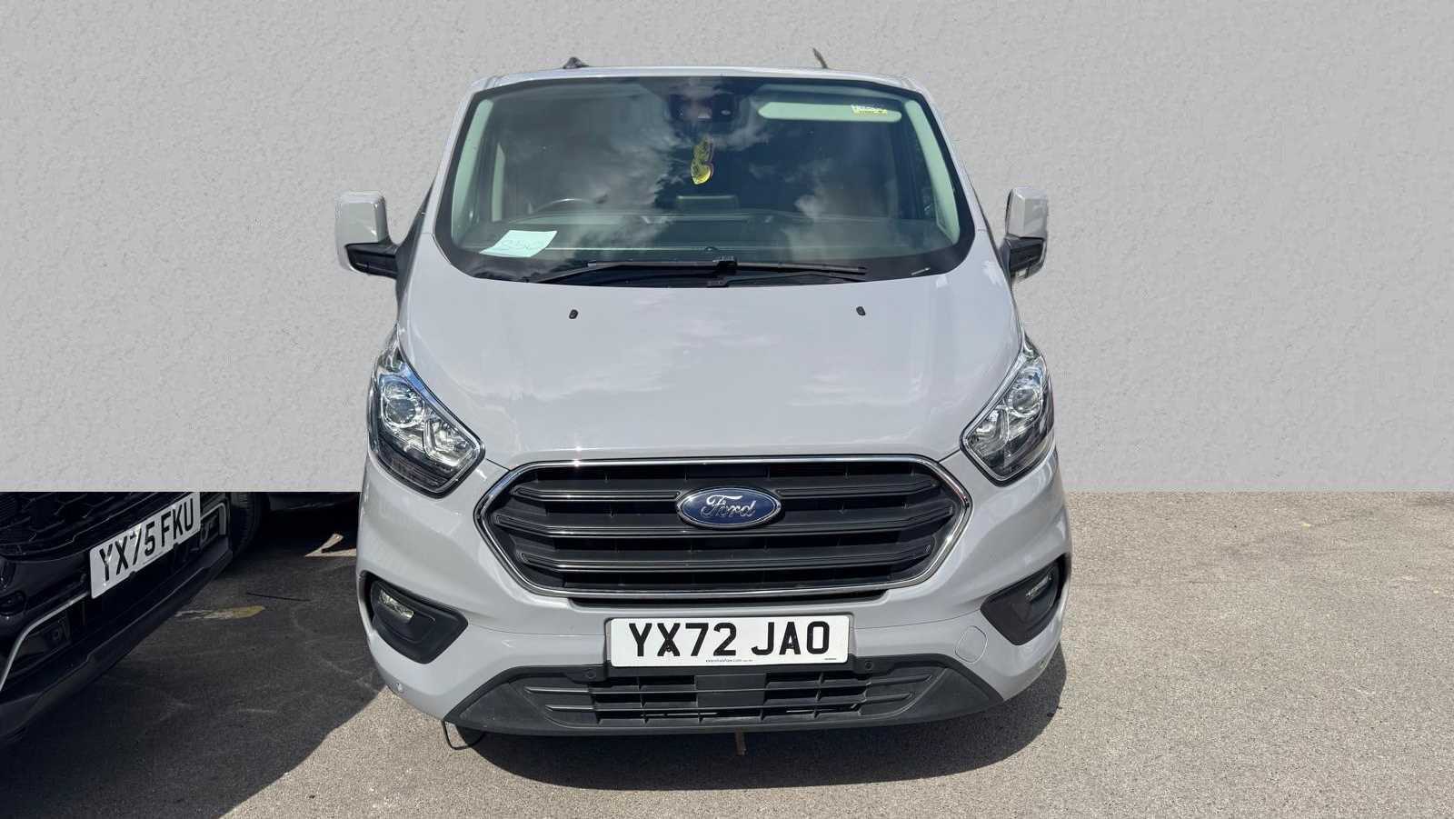 Main listing image - Ford Transit Custom