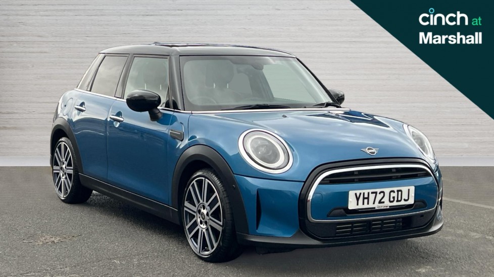 Main listing image - MINI Hatchback 5dr