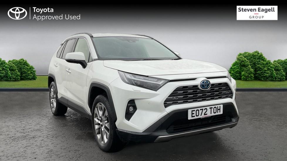 Main listing image - Toyota RAV4