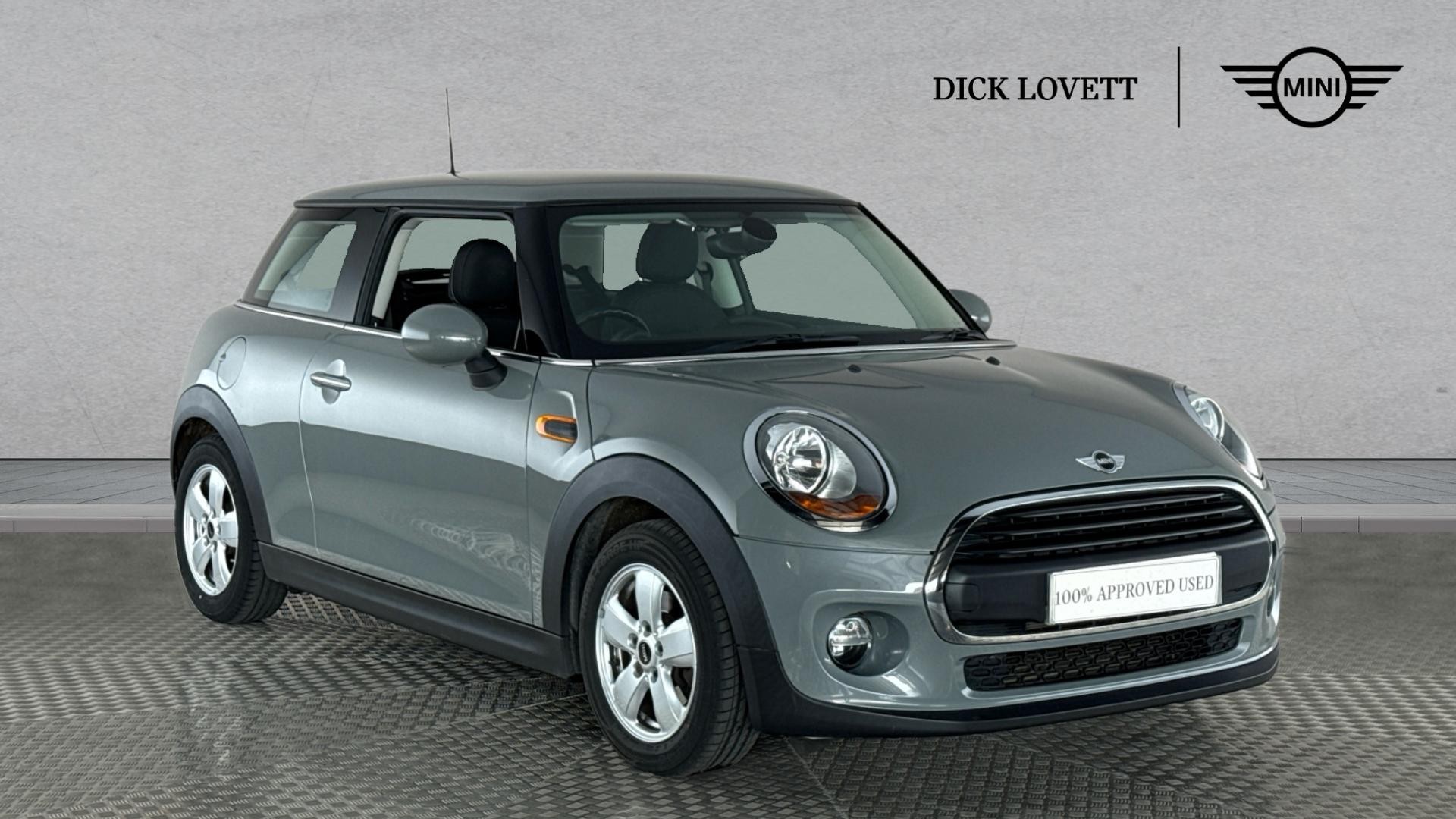 Main listing image - MINI Hatchback