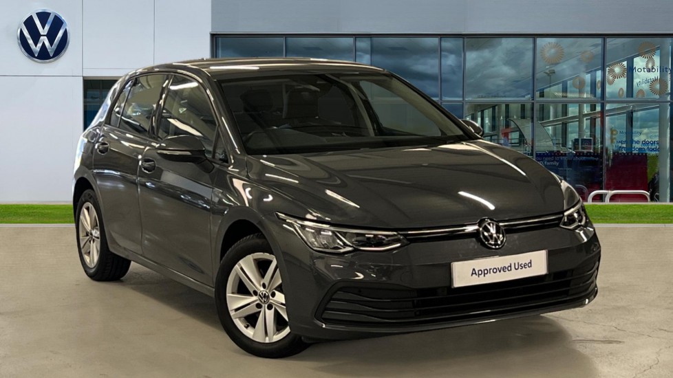 Main listing image - Volkswagen Golf