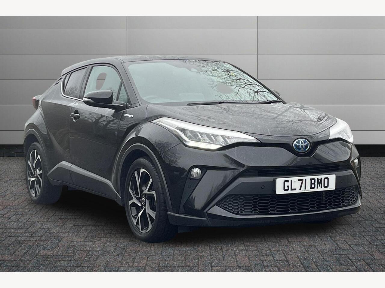 Main listing image - Toyota C-HR