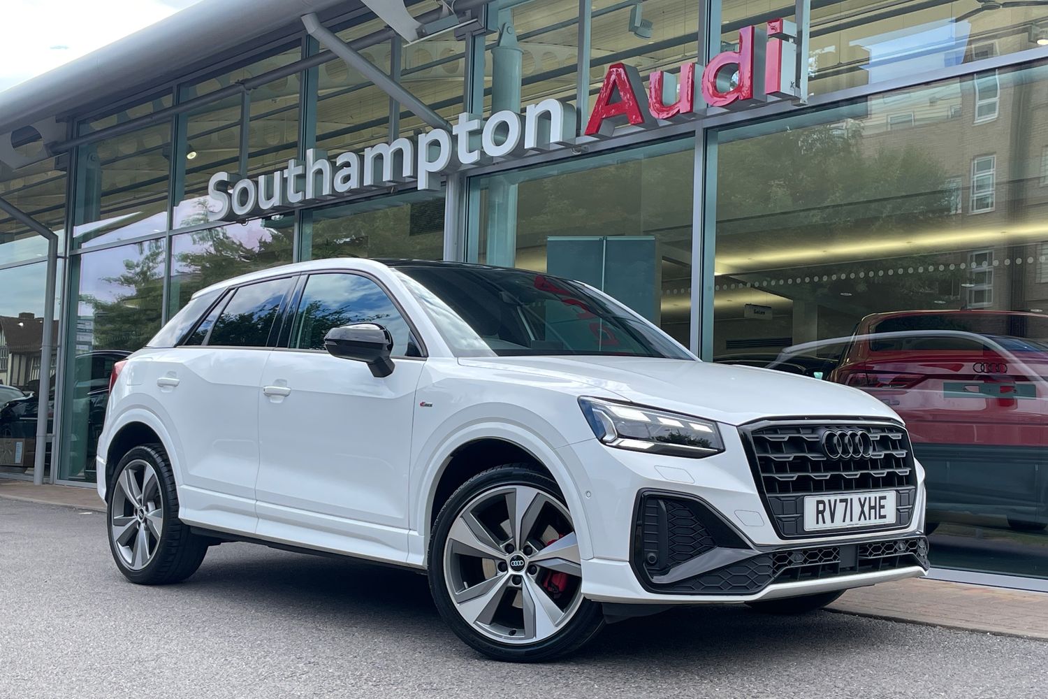 Main listing image - Audi Q2