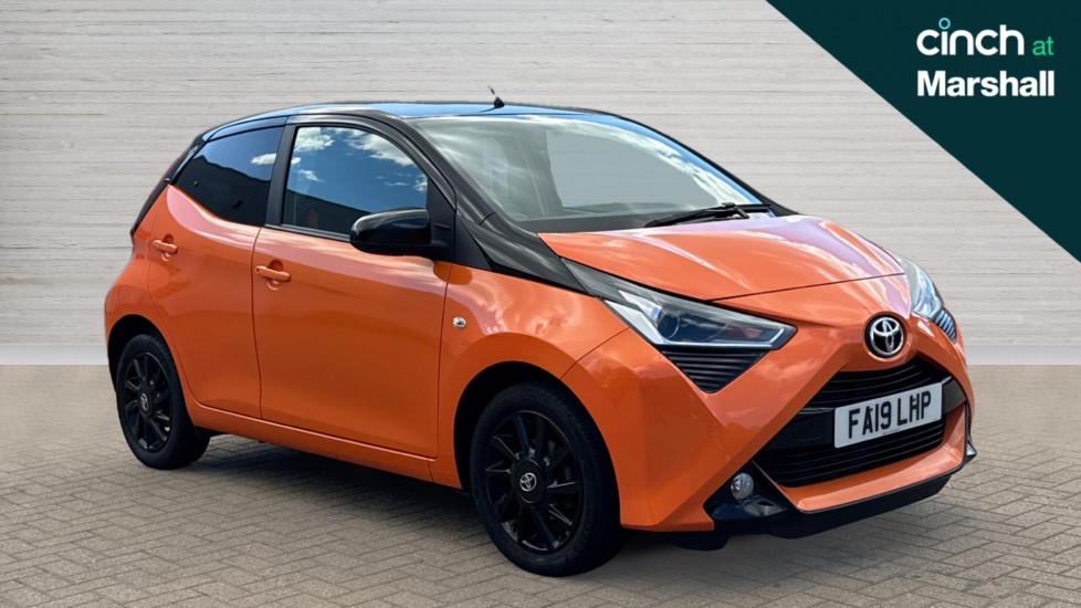 Main listing image - Toyota Aygo