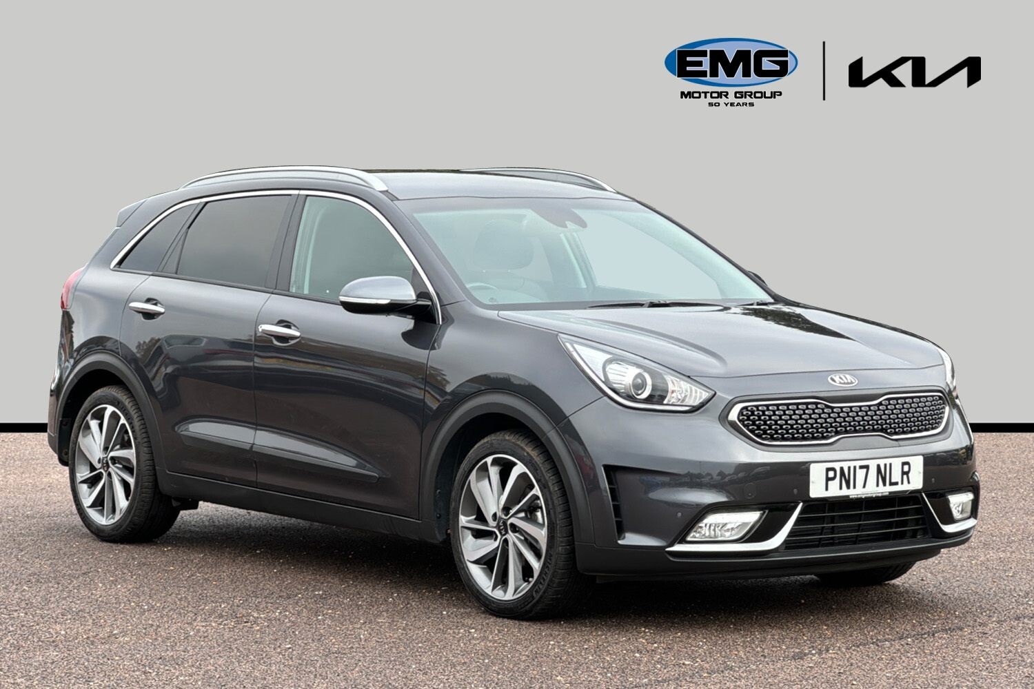 Main listing image - Kia Niro