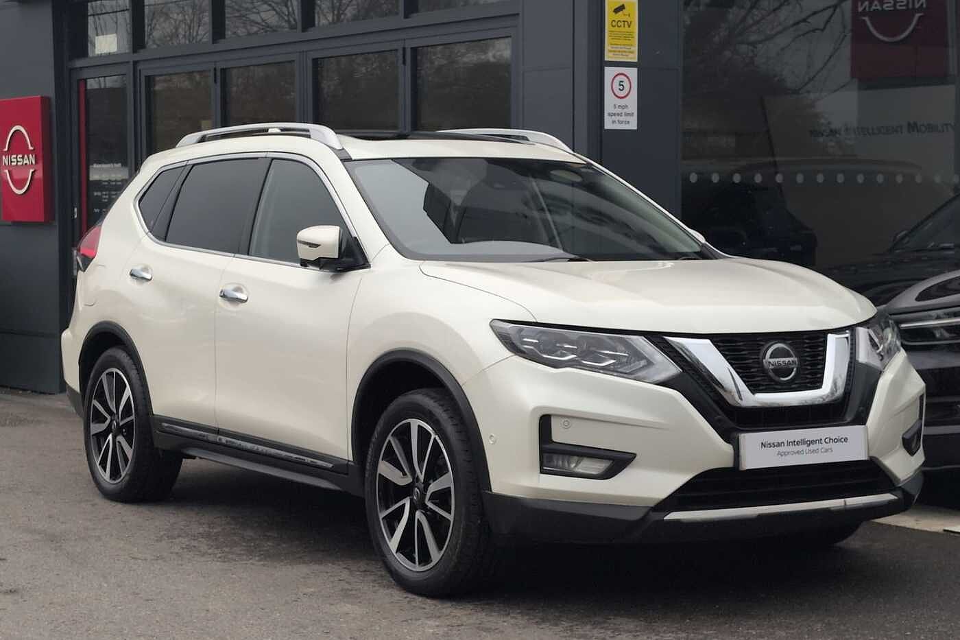 Main listing image - Nissan X-Trail