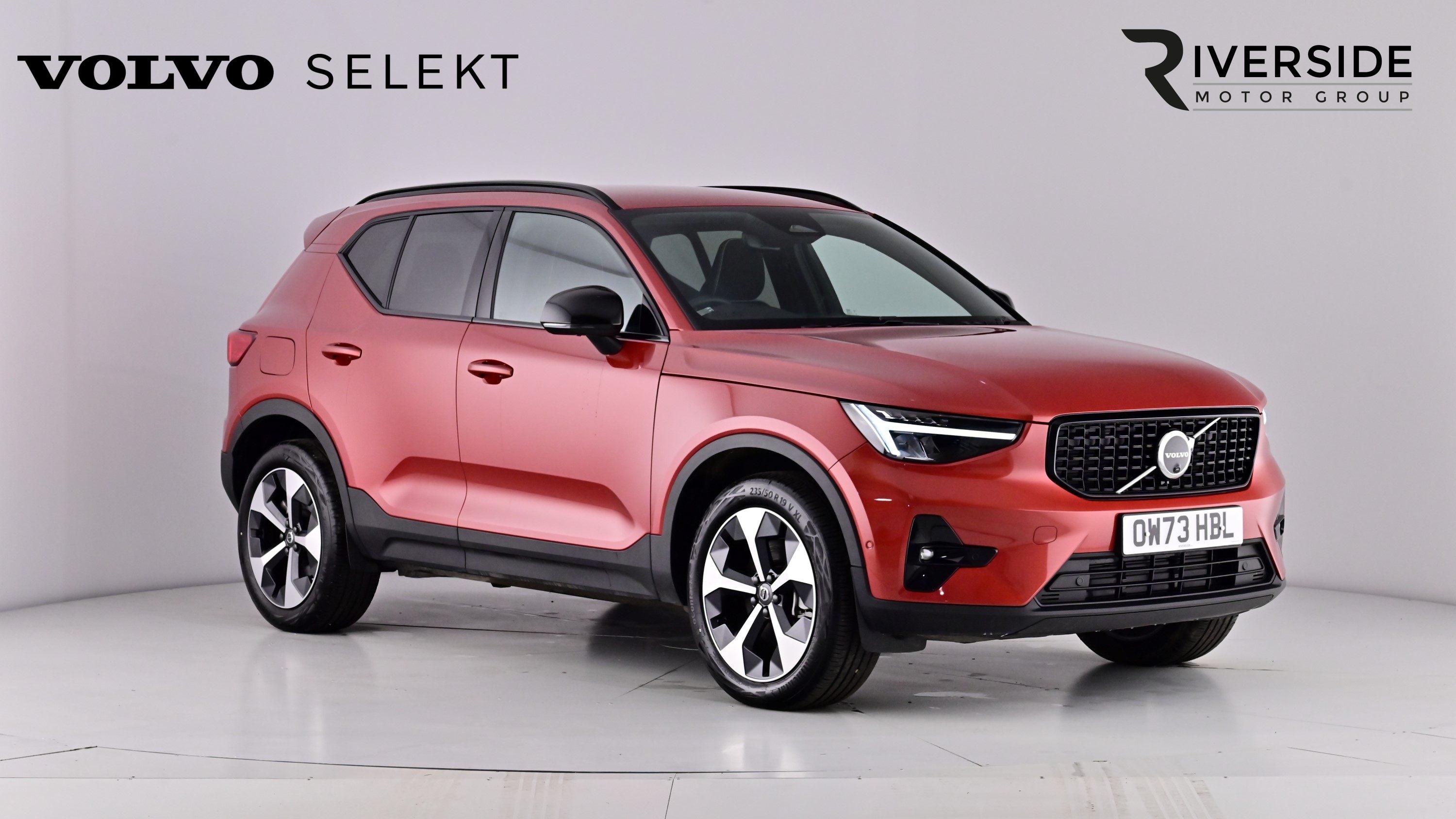 Main listing image - Volvo XC40