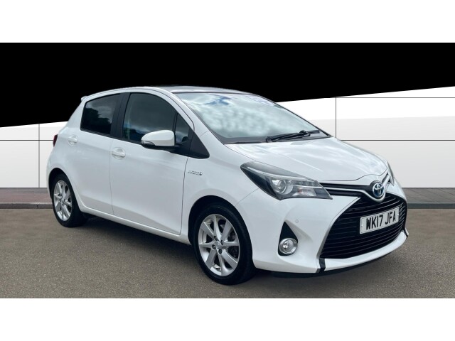 Main listing image - Toyota Yaris
