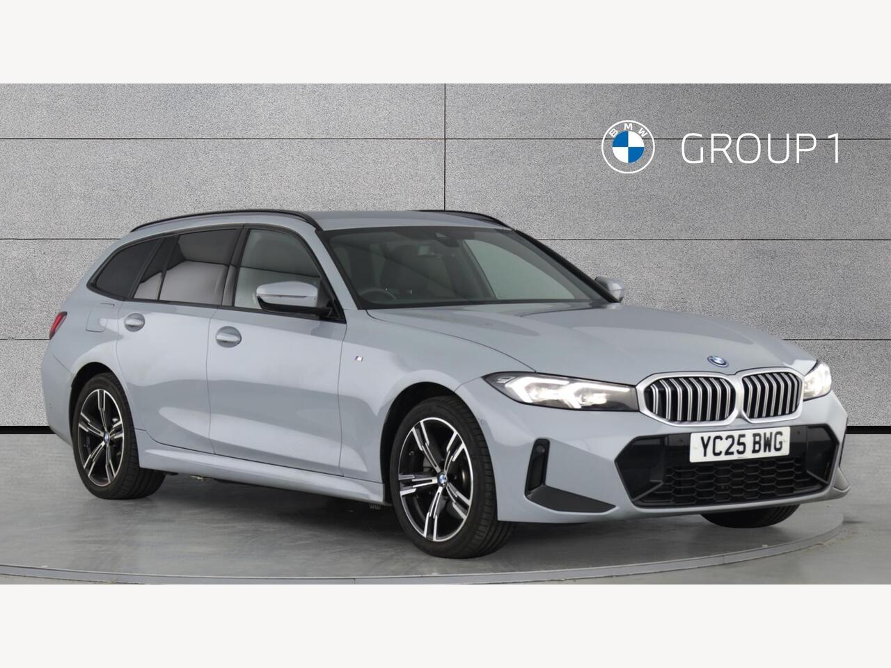Main listing image - BMW 3 Series Touring