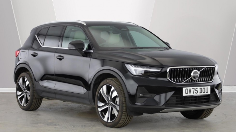 Main listing image - Volvo XC40