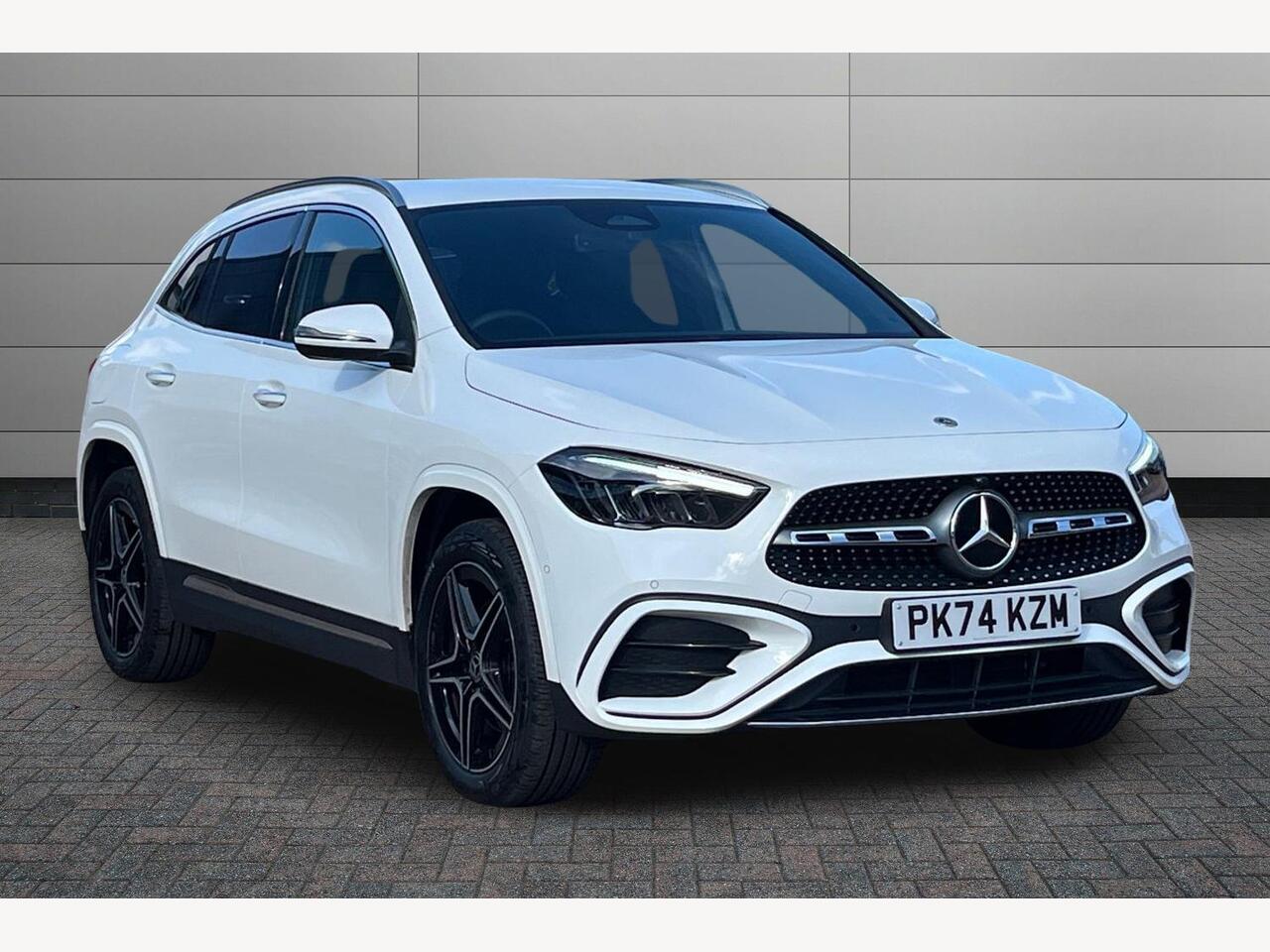 Main listing image - Mercedes-Benz GLA