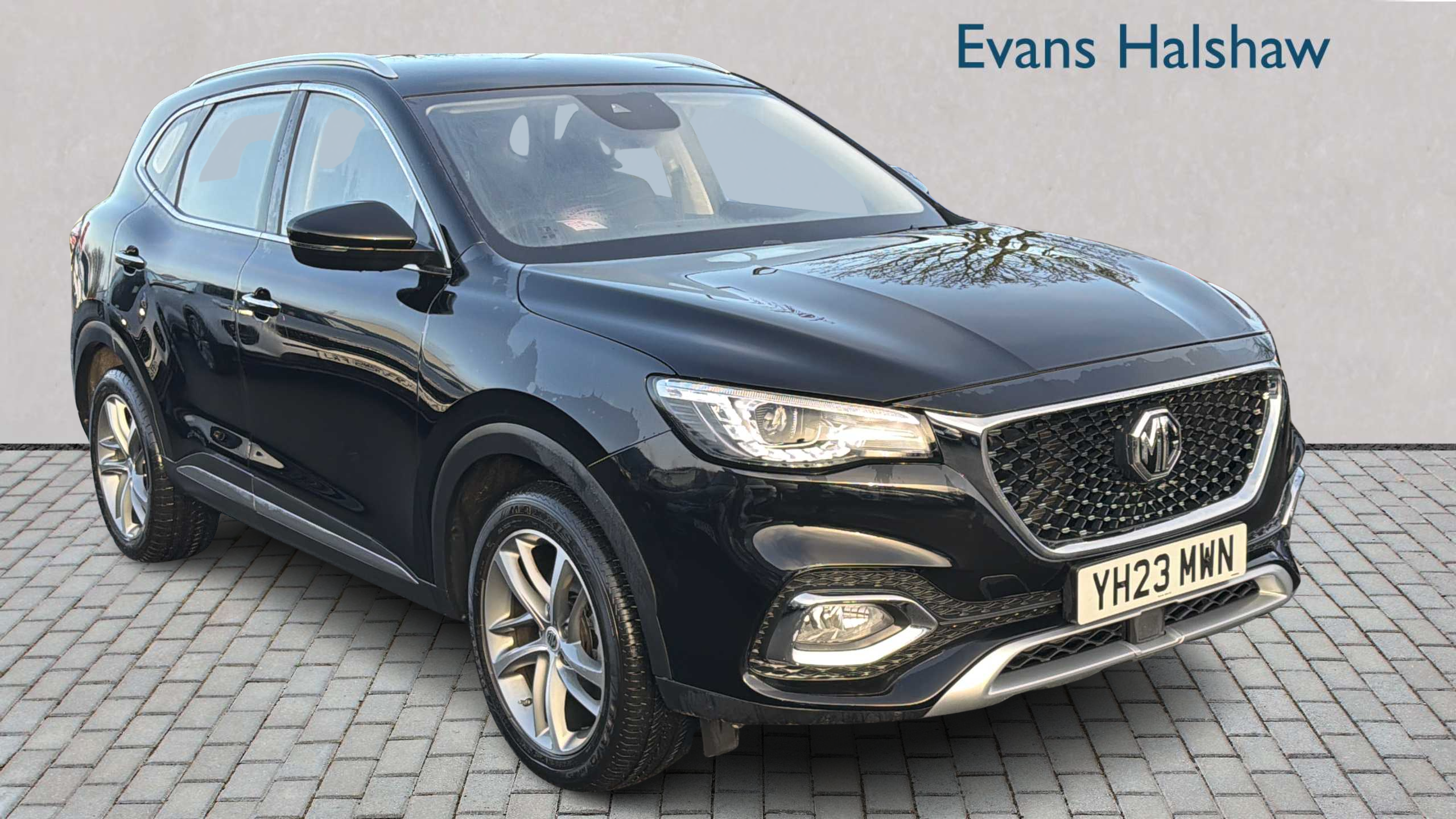 Main listing image - MG HS