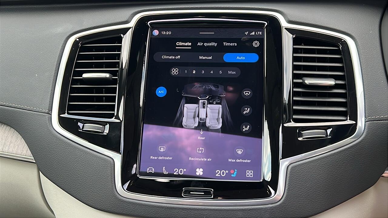 Main listing image - Volvo XC90