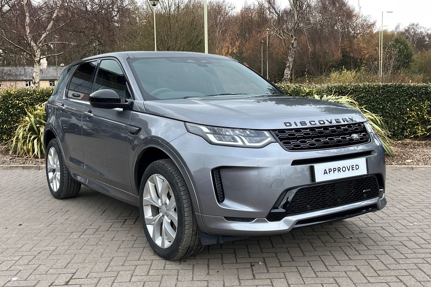 Main listing image - Land Rover Discovery Sport