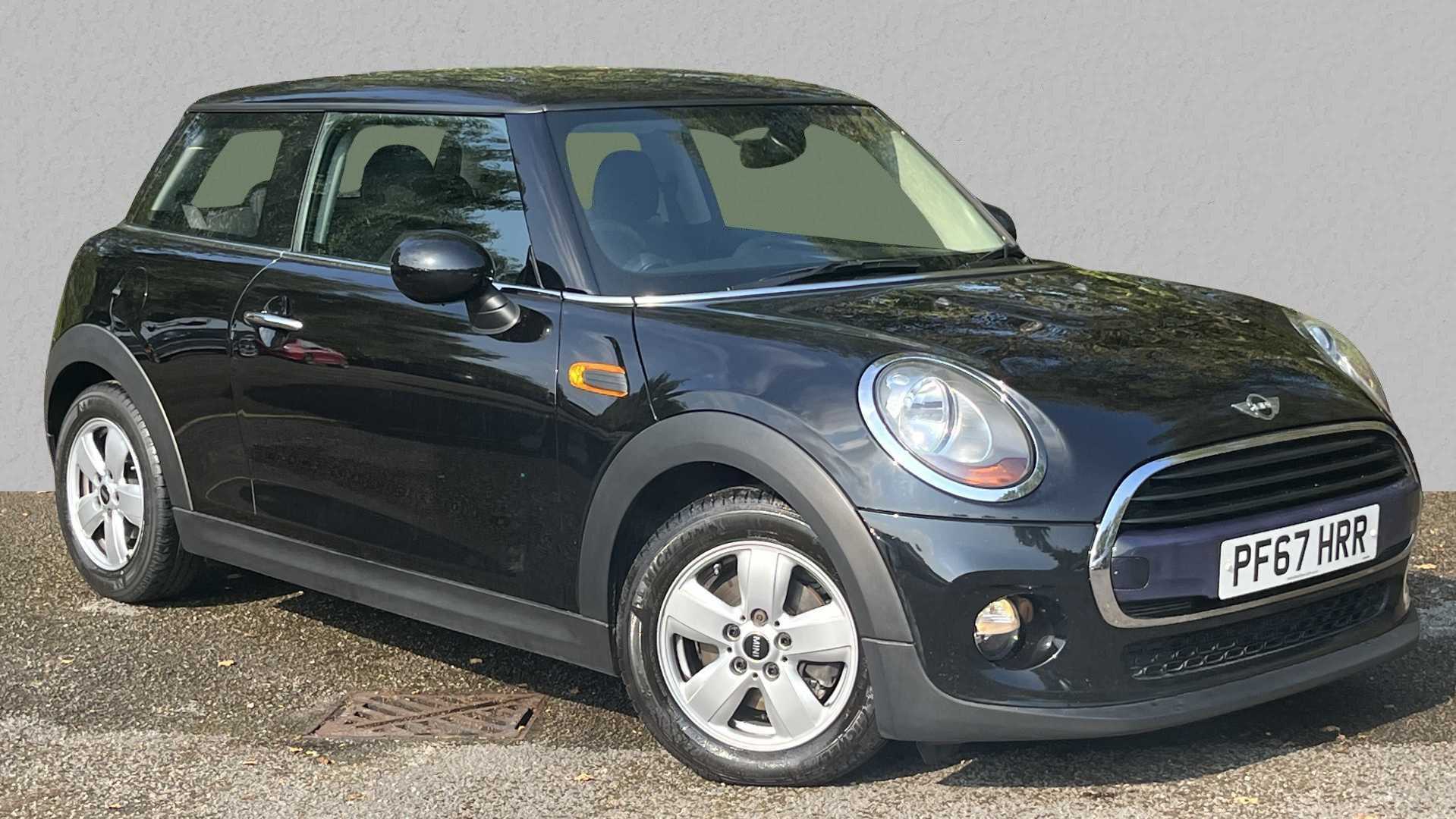 Main listing image - MINI Hatchback