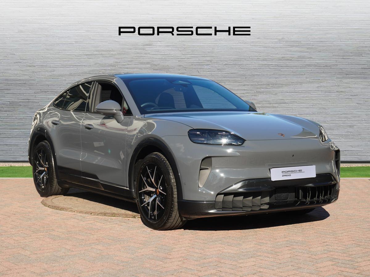 Main listing image - Porsche Cayenne Electric