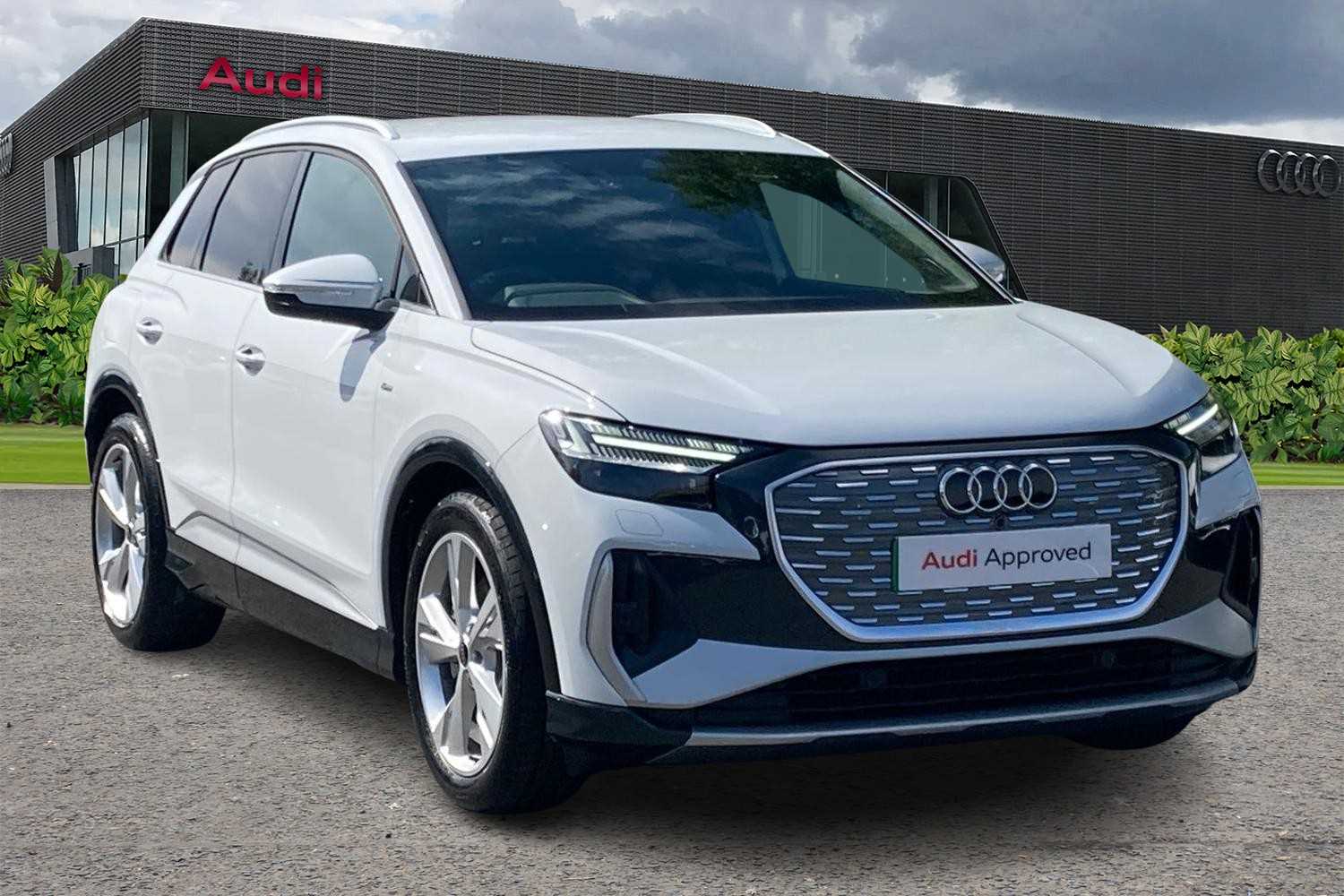 Main listing image - Audi Q4