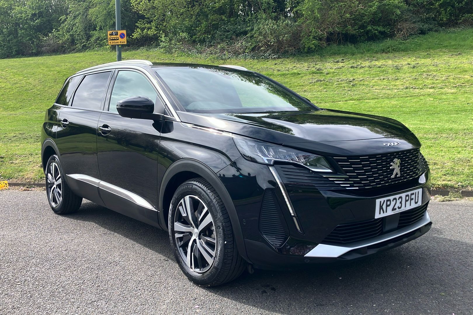 Main listing image - Peugeot 5008