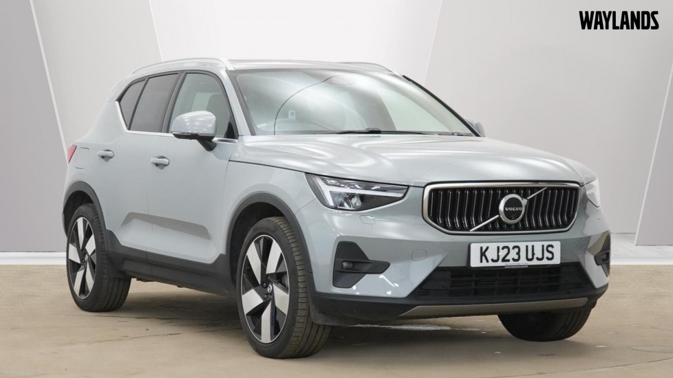 Main listing image - Volvo XC40 Recharge