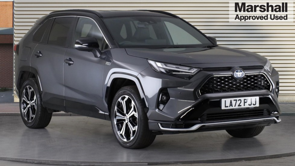 Main listing image - Toyota RAV4