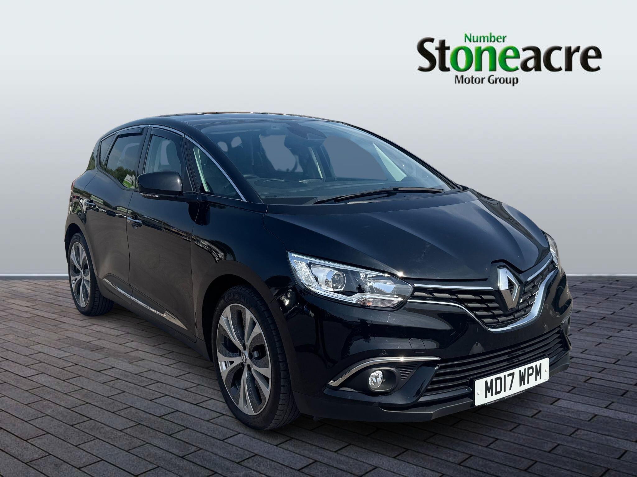 Main listing image - Renault Scenic