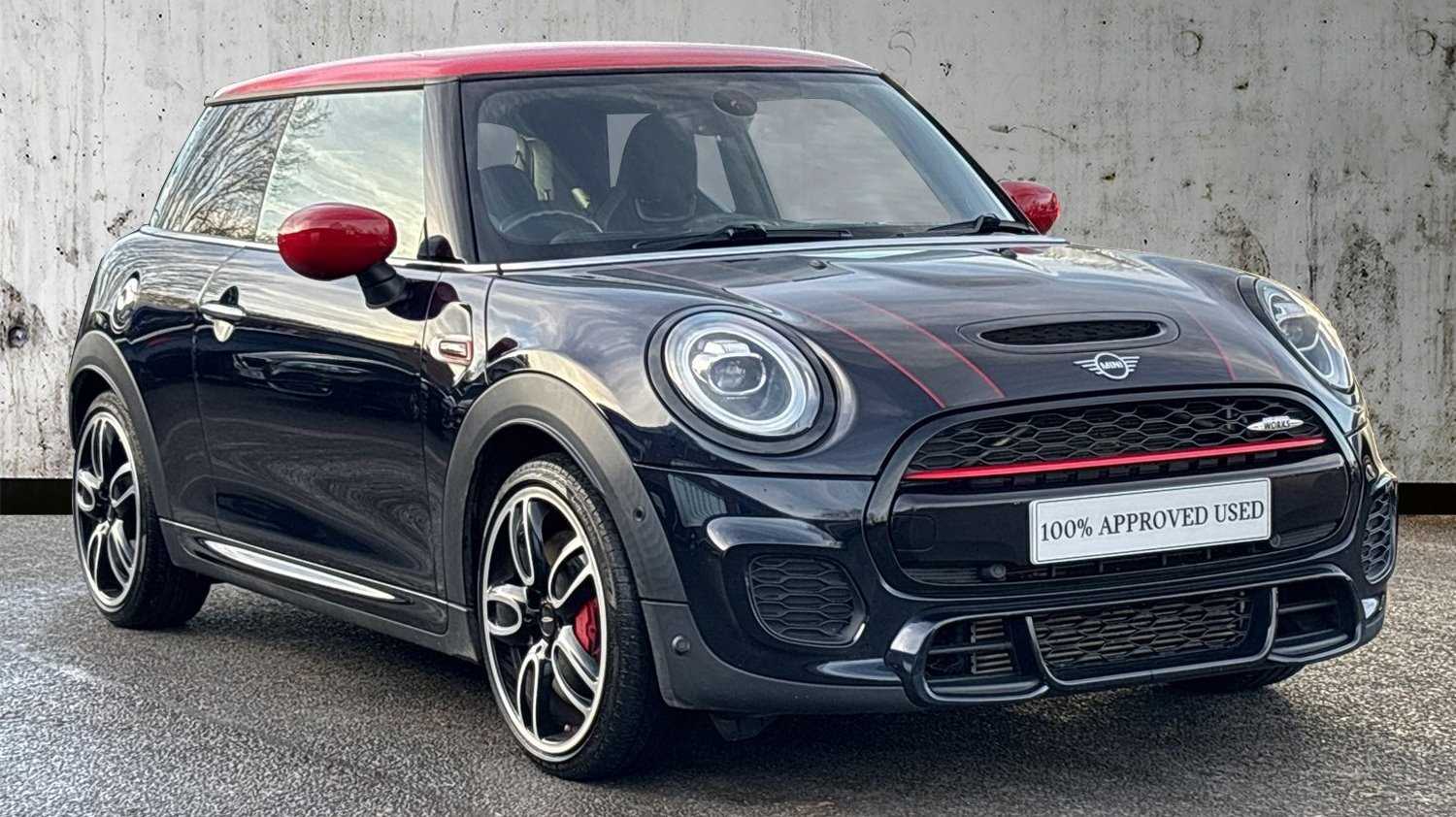 Main listing image - MINI Hatchback