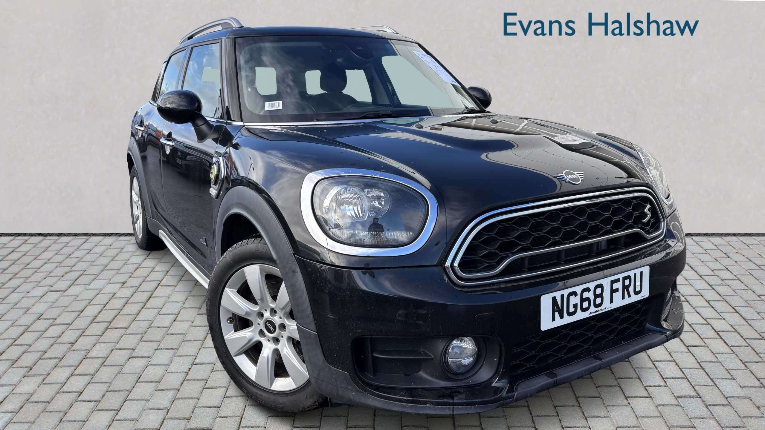 Main listing image - MINI Countryman