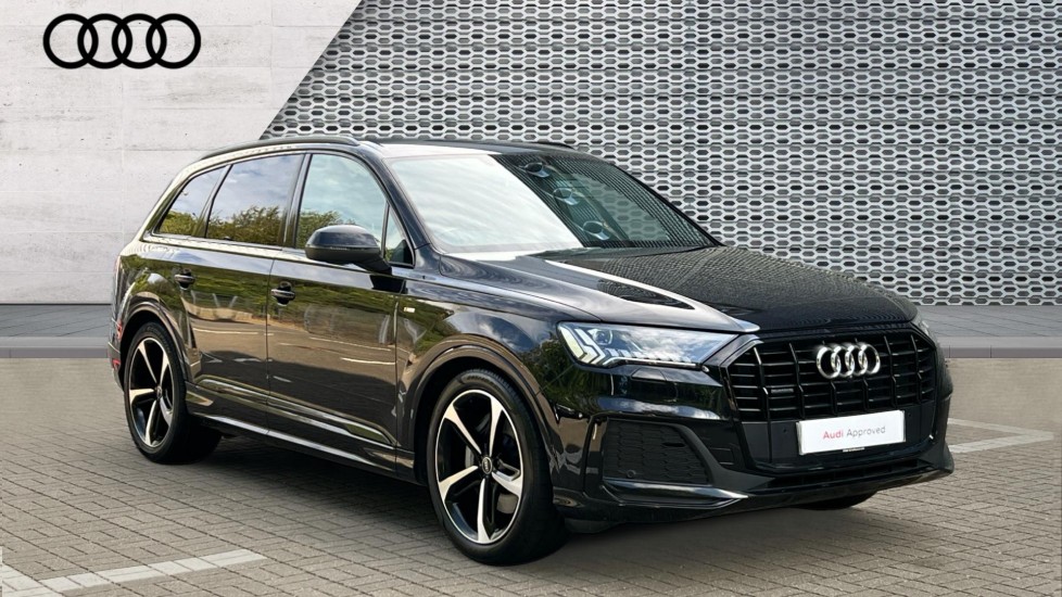 Main listing image - Audi Q7