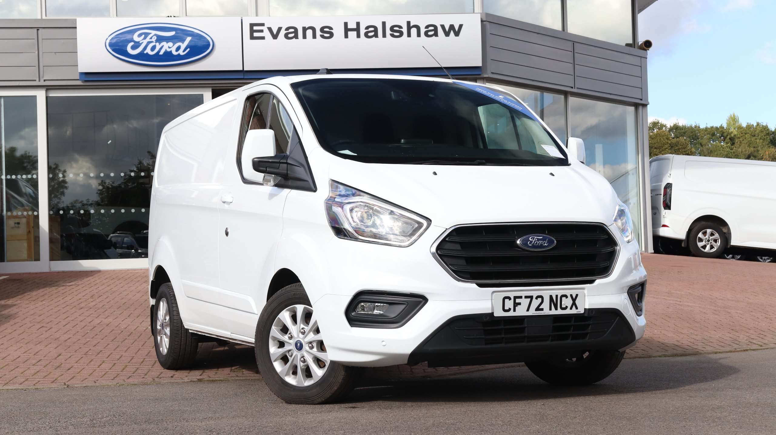 Main listing image - Ford Transit Custom