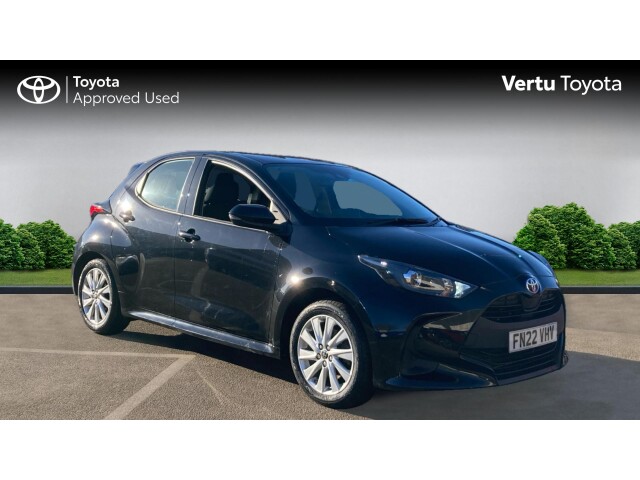 Main listing image - Toyota Yaris