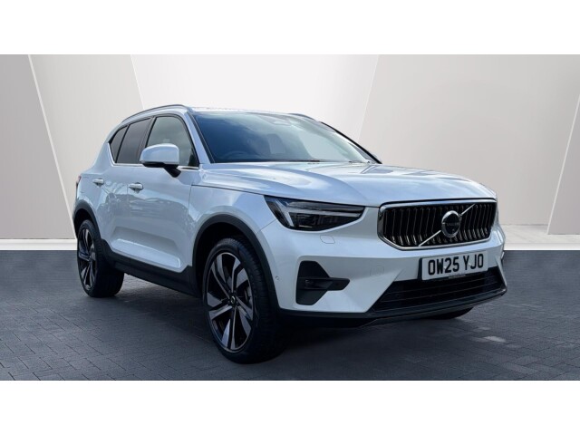 Main listing image - Volvo XC40