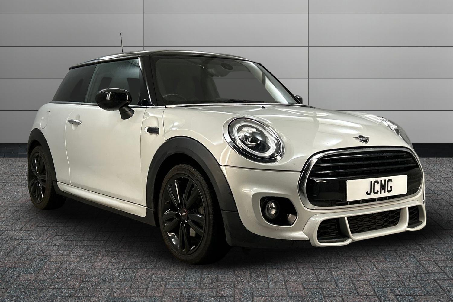 Main listing image - MINI Hatchback
