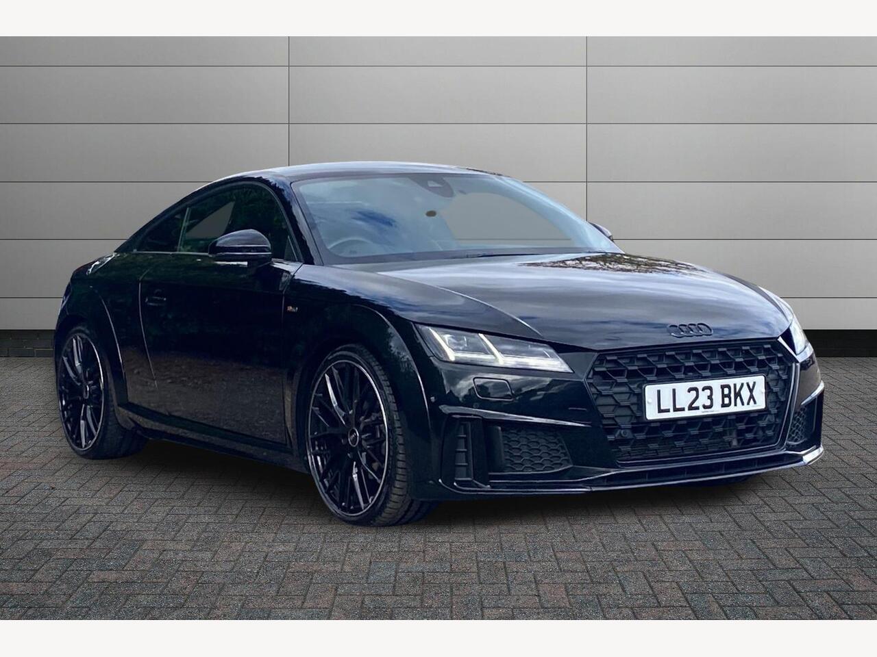 Main listing image - Audi TT