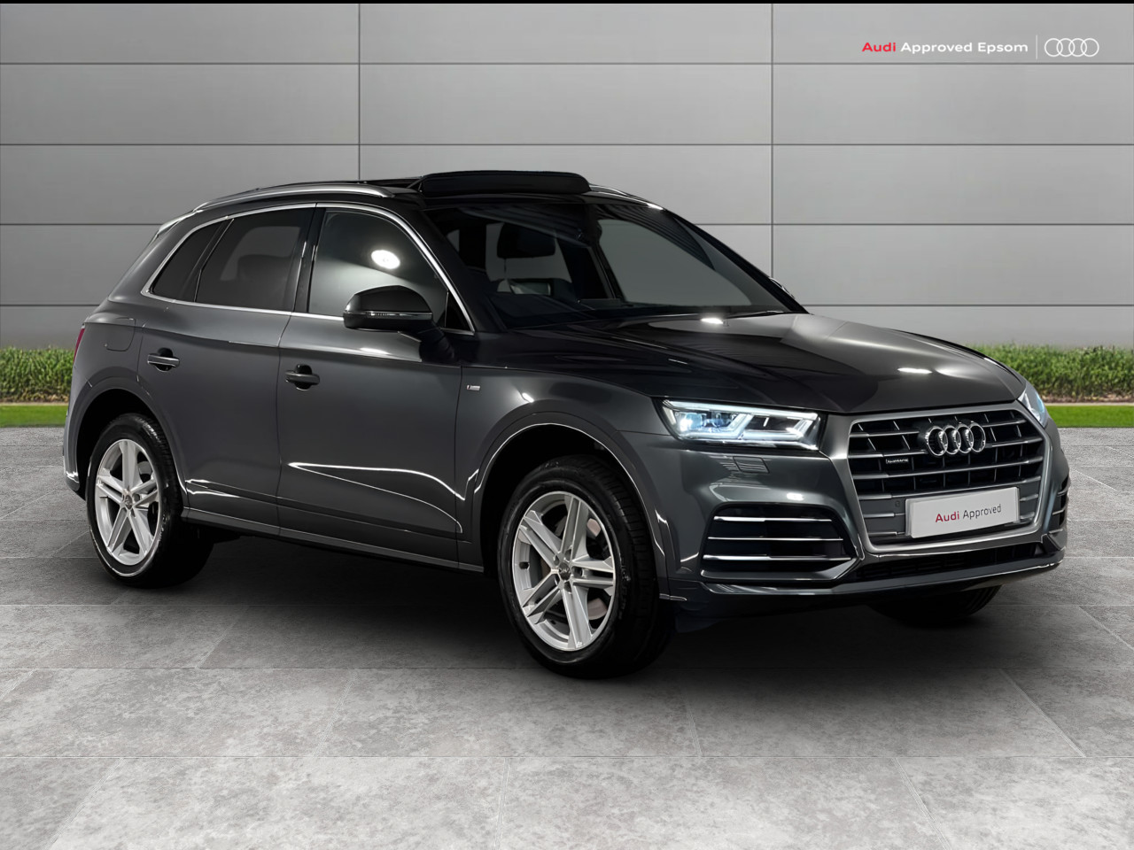 Main listing image - Audi Q5