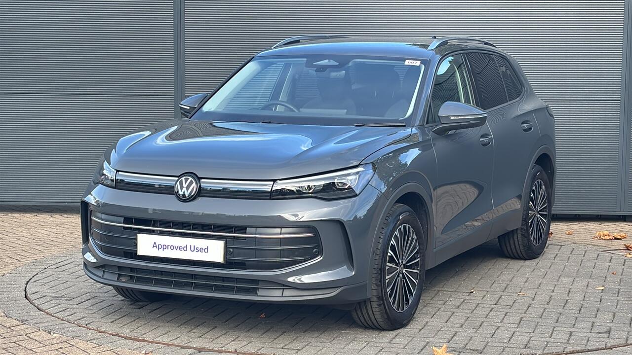 Main listing image - Volkswagen Tiguan