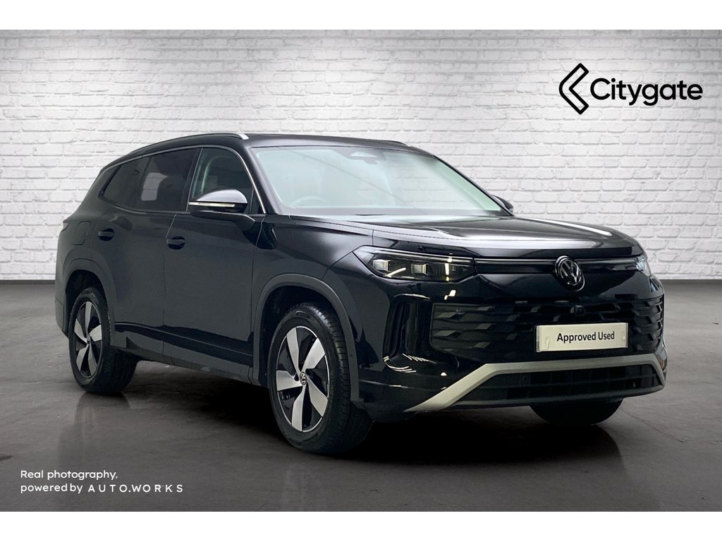 Main listing image - Volkswagen Tayron