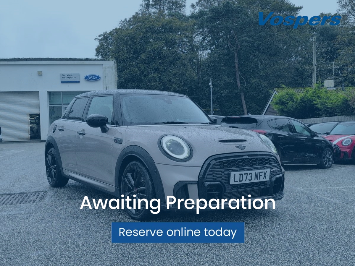 Main listing image - MINI Hatchback