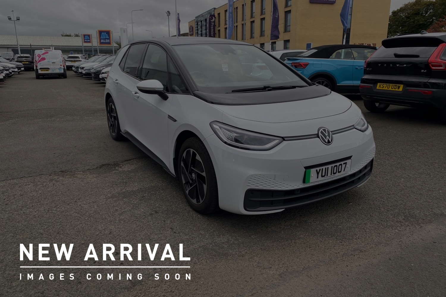 Main listing image - Volkswagen ID.3