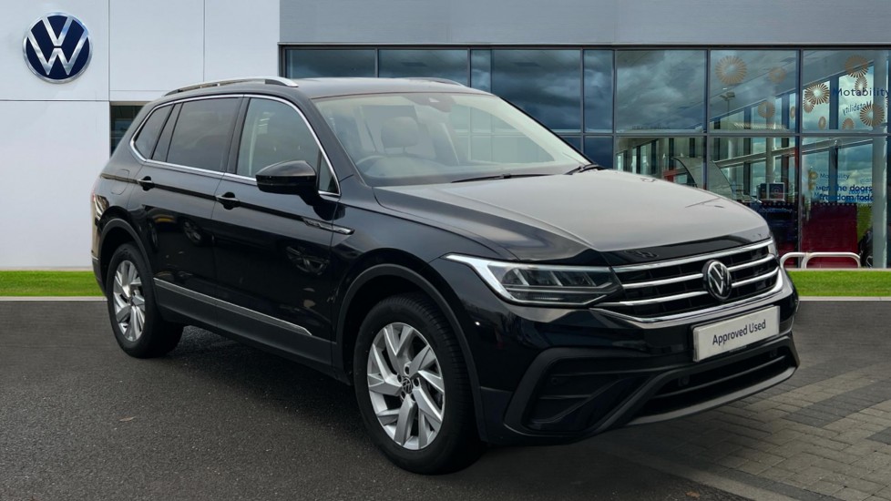 Main listing image - Volkswagen Tiguan Allspace
