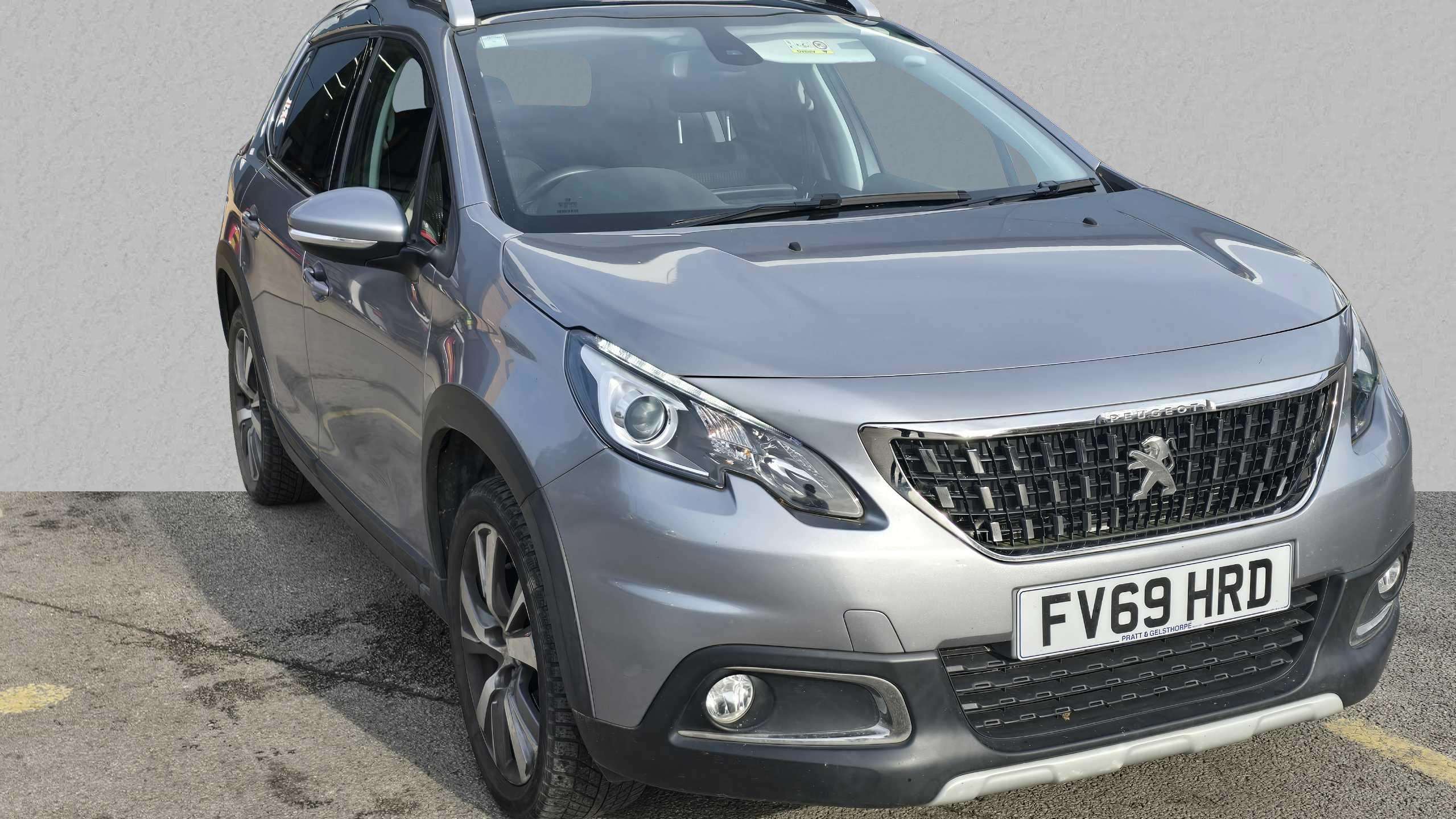 Main listing image - Peugeot 2008