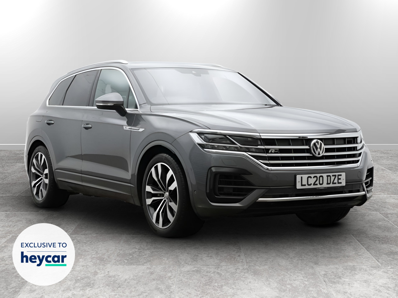 Main listing image - Volkswagen Touareg